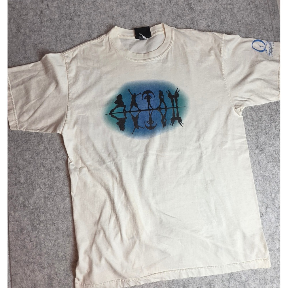 Cirque Du Soleil O Show Bellagio Las Vegas T-Shirt Large Cream Acrobat Graphic
